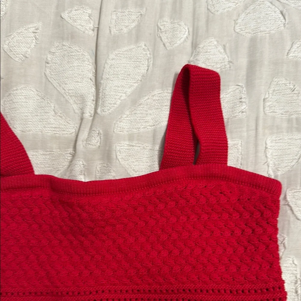 Astr Red Ribbed Crop Tank Top like new. Size small - Picture 5 of 8